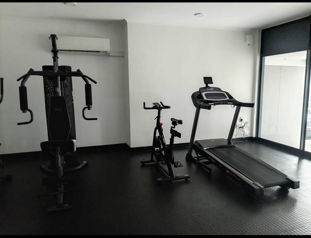 2 BEDROOM APARTMENT FOR SALE IN UMHLANGA RIDGE